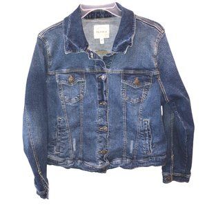 Torrid 00 = 10 Medium Wash Blue Button Front Pockets Denim Trucker Jean Jacket